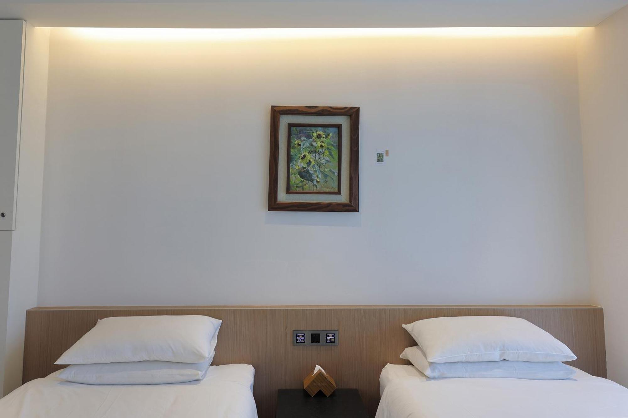 Royal Roi Hotel Taichung Buitenkant foto