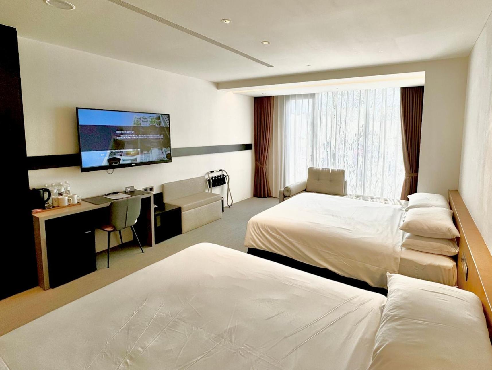 Royal Roi Hotel Taichung Buitenkant foto