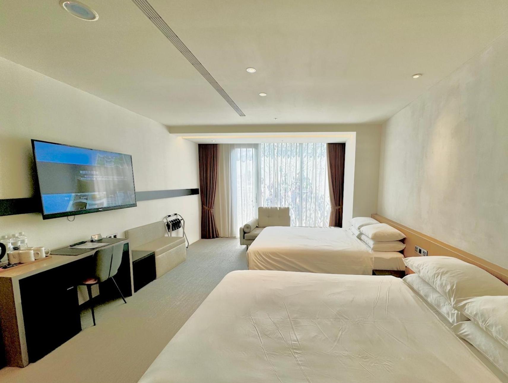 Royal Roi Hotel Taichung Buitenkant foto